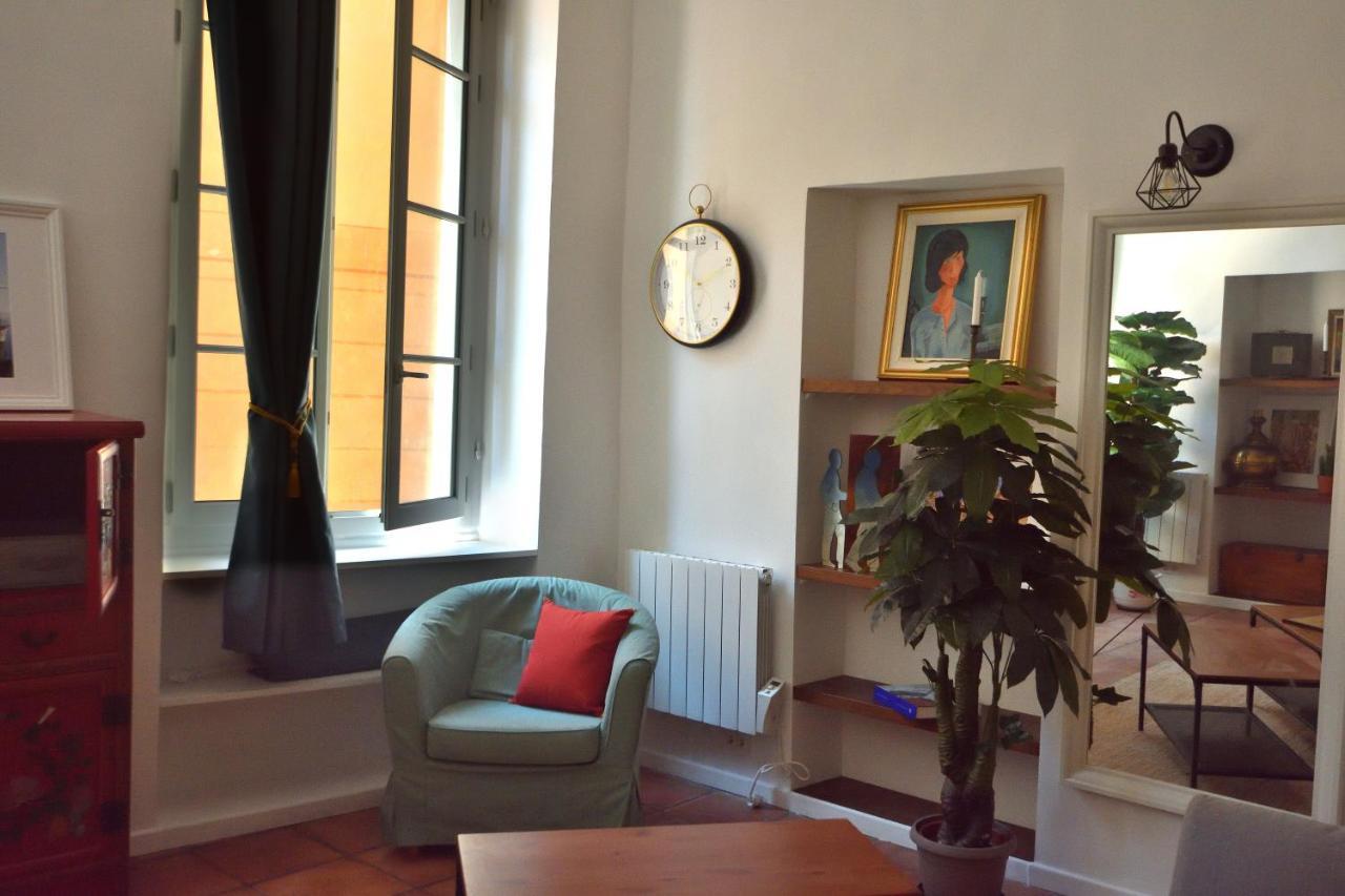 Apartment 33 On The Old Historic Senate Square Ніцца Екстер'єр фото