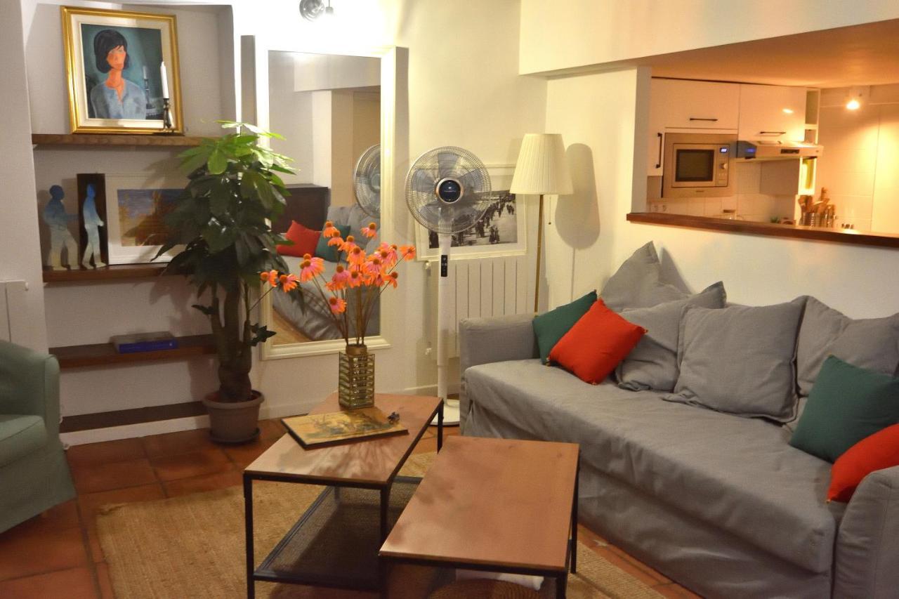 Apartment 33 On The Old Historic Senate Square Ніцца Екстер'єр фото