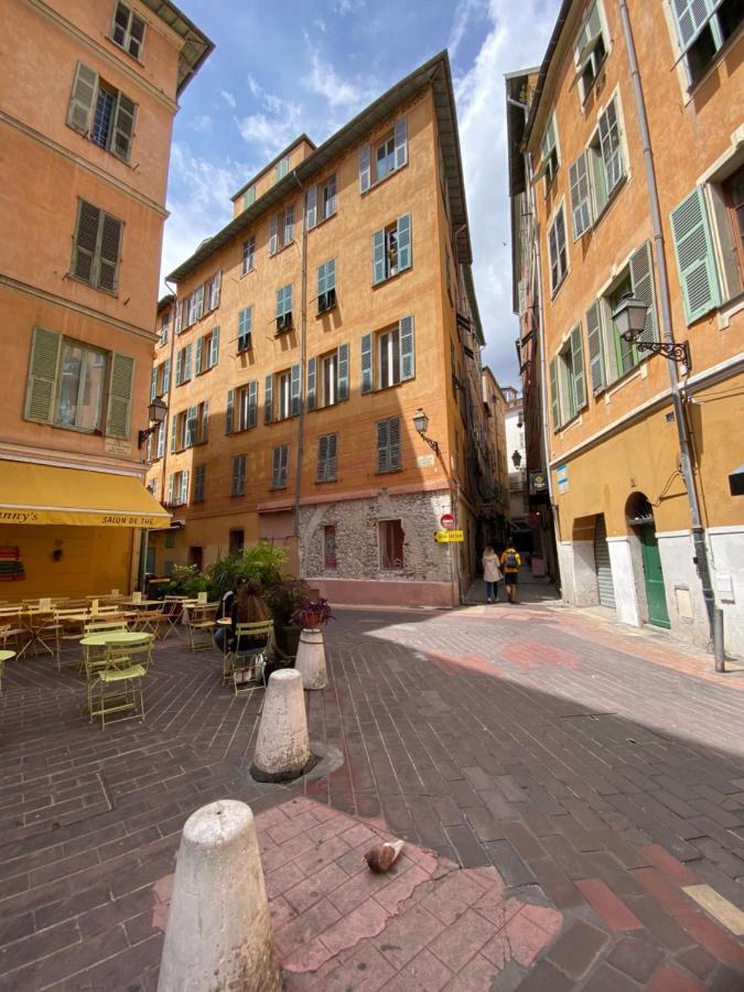 Apartment 33 On The Old Historic Senate Square Ніцца Екстер'єр фото